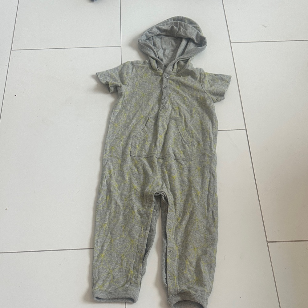 Tea collection Gray Hooded Kids One Piece 12/18m